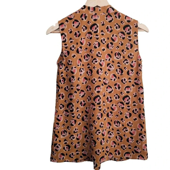 Cabi Women's Prowl Sunset Leopard V-neck Sleeveless Blouse Size XS Orange 3792 - Picture 3 of 7